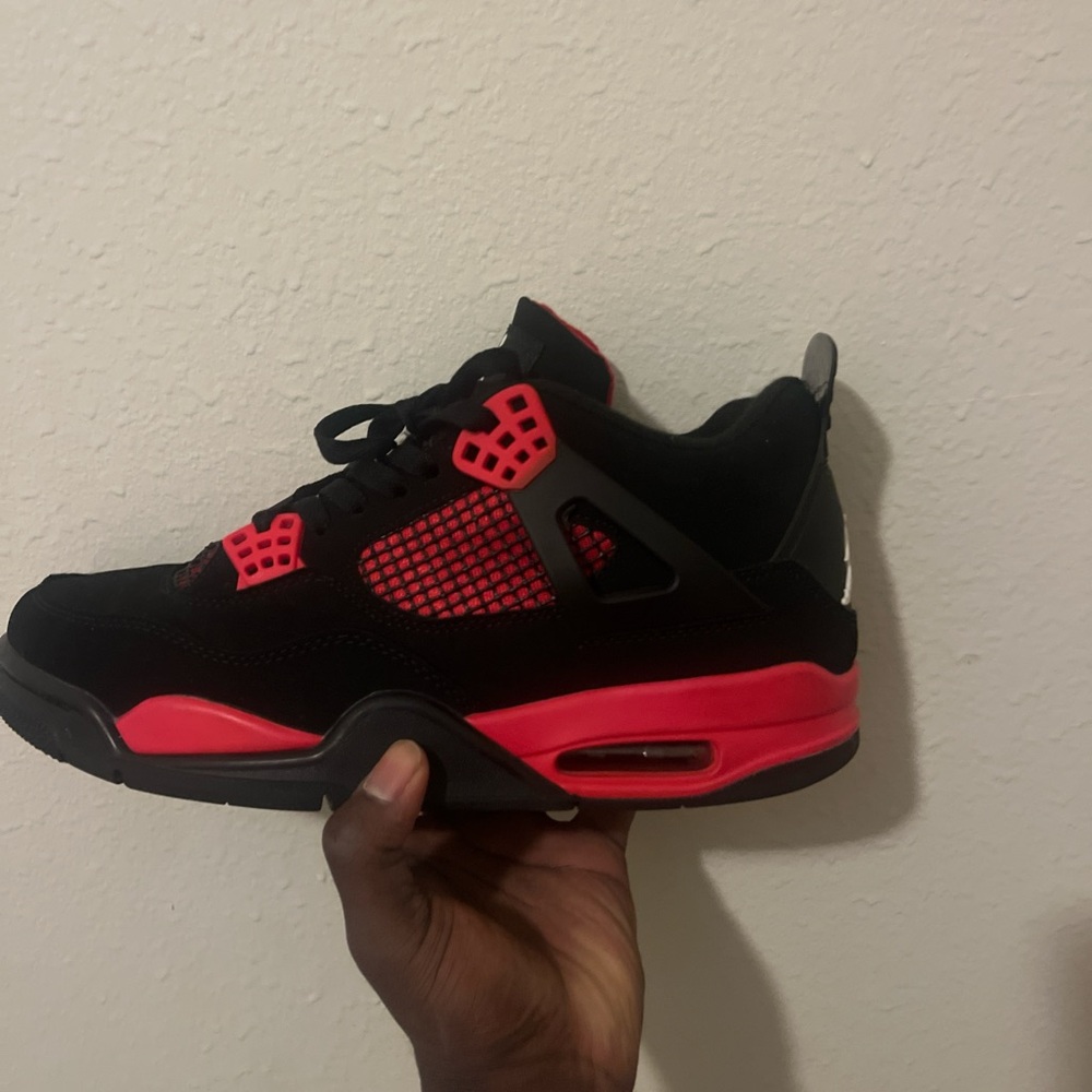 Jordan 4’s